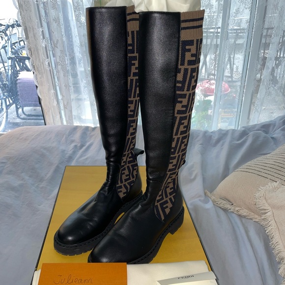 SOLD Fendi FF boots size 36 - Picture 1 of 3